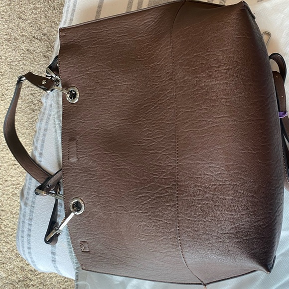 Calvin Klein handbag - Picture 3 of 6